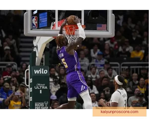 里夫斯谈艾顿与海斯挡拆风格各异 选择正确是关键